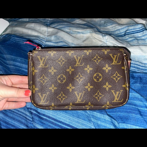 Hand bag. - Picture 1 of 1